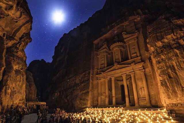 داستان جن‌های شهرک جن‌آباد